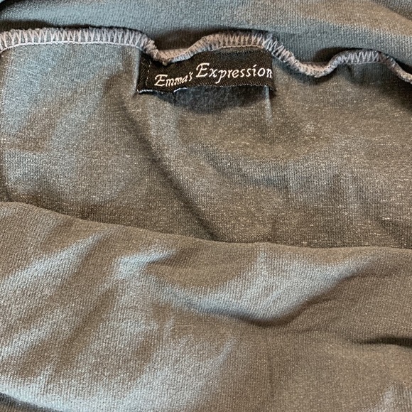 Sz medium maternity leggings - Picture 2 of 2